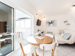 Modern Holiday Home in Zadar With Terrace