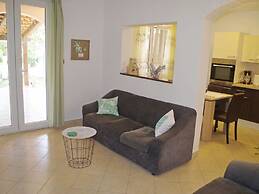 Apartment in Valbandon With Terrace