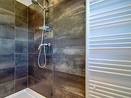 Holiday Home in Somme Leuze