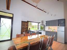 Holiday Home in Somme Leuze