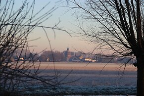 Cozy Vacation Home With Terrace