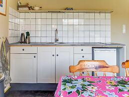 Cozy Vacation Home With Terrace