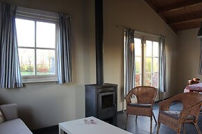 Cozy Vacation Home With Terrace