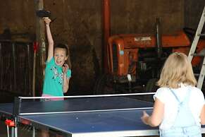 Cozy Vacation Home With Terrace