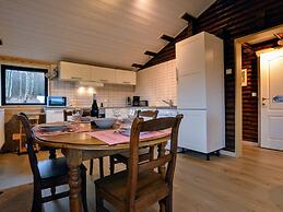 Quiet Chalet With Forest & Panoramic Views