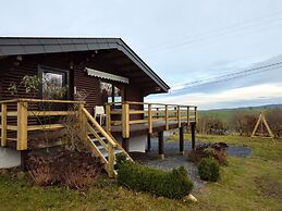 Quiet Chalet With Forest & Panoramic Views