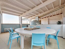 Belvilla by OYO Becampobasso apt Blue