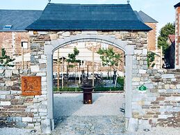 Nice Cottage in a Castle-farm in Ohey With Swimming Pond