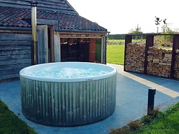 Nice Cottage in a Castle-farm in Ohey With Swimming Pond