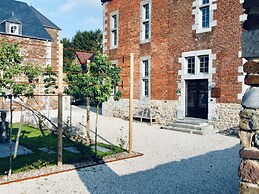 Nice Cottage in a Castle-farm in Ohey With Swimming Pond