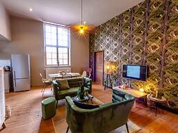 Nice Cottage in a Castle-farm in Ohey With Swimming Pond