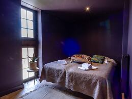 Nice Cottage in a Castle-farm in Ohey With Swimming Pond