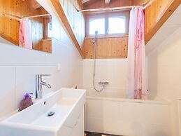 Apartment With a Shared Sauna in Bichlbach