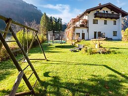 Apartment With a Shared Sauna in Bichlbach