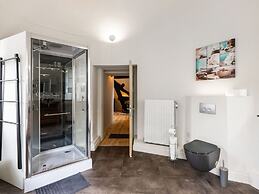 Renovated Appartment in Castle