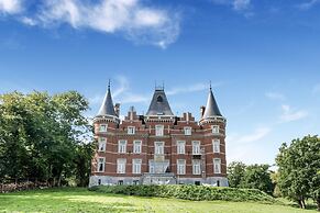 Renovated Appartment in Castle