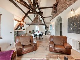 Renovated Appartment in Castle