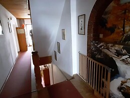 Beautiful Apartment in Uttendorf With Balcony