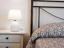 Belvilla by OYO Comfy Villa in Noto With Garden