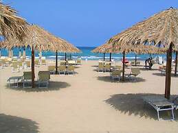 Belvilla by OYO Comfy Villa in Noto With Garden