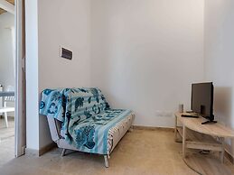 Belvilla by OYO Comfy Villa in Noto With Garden