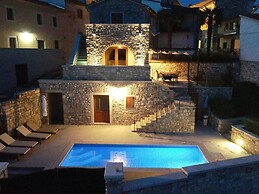 Charming Holiday Home in Pazin With Private Pool