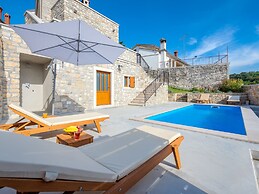 Holiday Home in Pazin With Private Pool