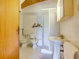 Tuscan Farmhouse in Montescudaio near Sea