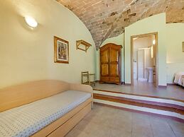 Tuscan Farmhouse in Montescudaio near Sea