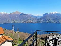 Holiday Home in San Siro Near Lake