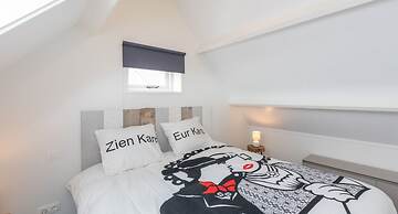 Wonderfully Quiet Situated in Polder near Beach