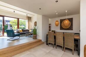Attractive Holiday Home, Sunny Garden, Near the Beach