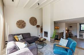 Attractive Holiday Home, Sunny Garden, Near the Beach