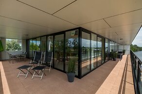 Holiday Apartment in a Prime Location on the Veerse Lake