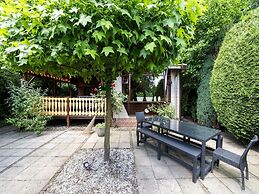 Pleasing Chalet in Stegeren near Forest