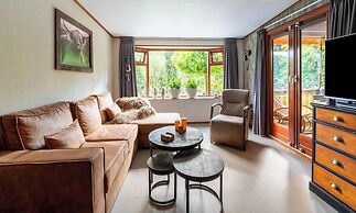 Pleasing Chalet in Stegeren near Forest