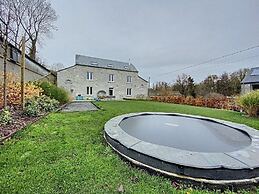Charming Family Home in Achet
