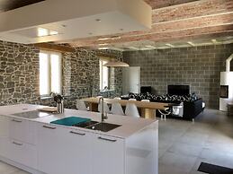 Holiday Home in Achet With Garden