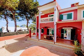 Villa in Tolleric With Private Pool