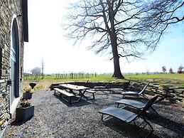 Wonderful Holiday Home in Gouvy with Hot Tub