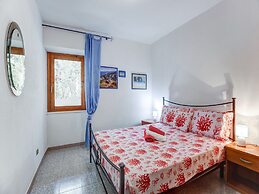 Restful Apartment in Cala Gonone with Balcony near Sea Beach