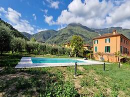 Holiday Home With Garden by the sea