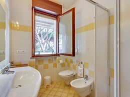 Comfy Apartment in Milano Marittima near Pine Forest