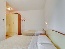 Comfy Apartment in Milano Marittima near Pine Forest