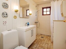 6 Person Holiday Home in Thyholm