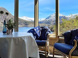 8 Person Holiday Home in Austefjorden