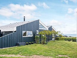 Holiday Home in Sjølund