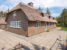 Enchanting Forest Retreat With Sauna-by Traum