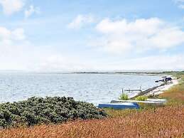 Cozy Coastal Cottage at Jegindo-by Traum