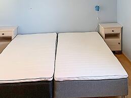 8 Person Holiday Home in Sandsøy